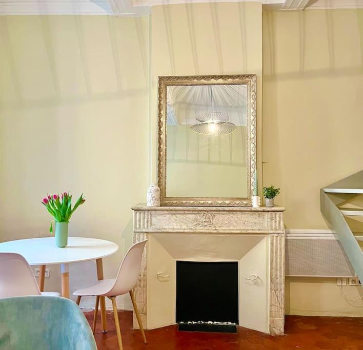 Apartamento Studio Au Coeur D'Aix Aix-en-Provence Exterior foto